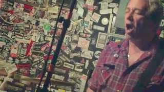 Mike Watt and the Secondmen: The Red and The Black (live @ the Doll Hut)
