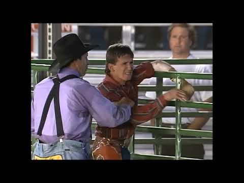 PBR 1994: Milo yard-darts Clint Branger