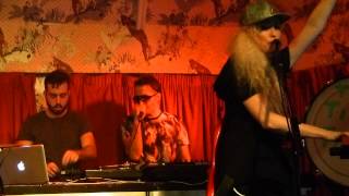 The Ting Tings - Green Poison &amp; Hands live the Deaf Institute, Manchester 29-11-14