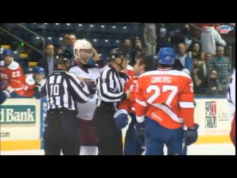 Tyler Johnson vs Dalton Smith