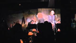 HERB ALPERT Y LANI HALL INTERPRETANDO MOONDANCE.