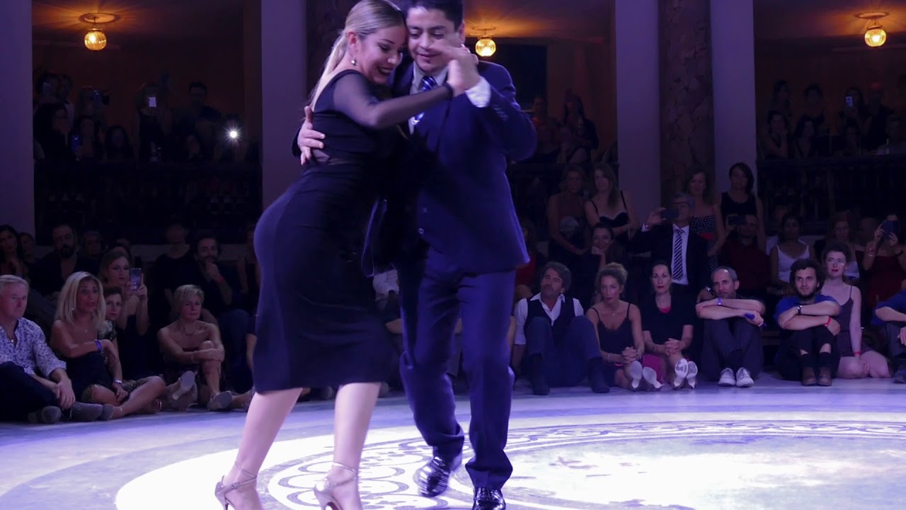 Video thumbnail for Noelia Hurtado & Carlitos Espinoza, Pampa (WinterTangoNapoli 2018, 2/5)
