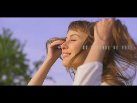 Bernardo Falcone - VOA (Part Ruxell & Carla Díaz) [Lyric Video]