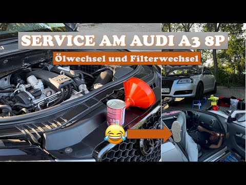 Service on the Audi A3 8P Sportback - oil change, filter change | LEANDRO