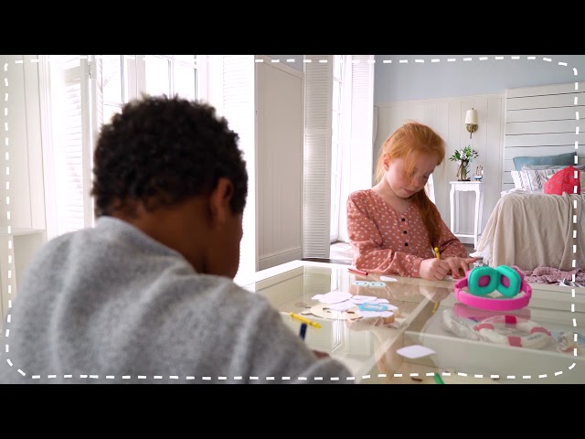 Video Teaser für Planet Buddies Colour n Swap Headphones