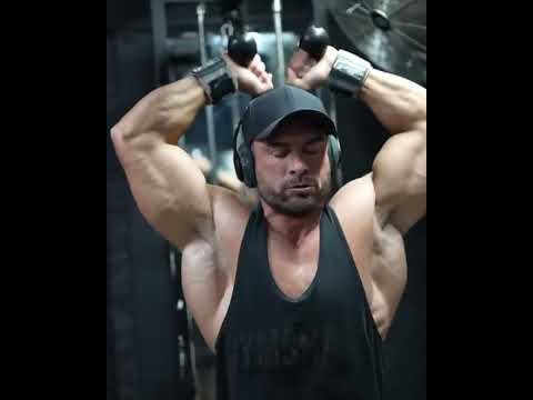 Ryan J Terry tricep training #mrolympia #shorts #motivation #physique #workout
