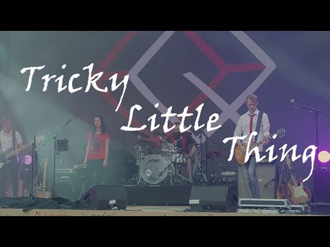 The Qubes - Tricky Little Thing Live@Save the Summer