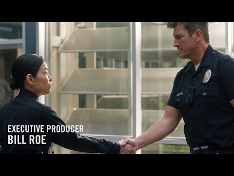 Officer John Nolan receives the golden ticket | The Rookie S05E01