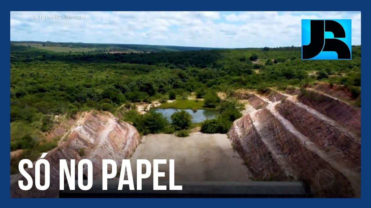 Pra Onde Foi o Dinheiro? População vive o drama da seca ao lado de represa inacabada em MG