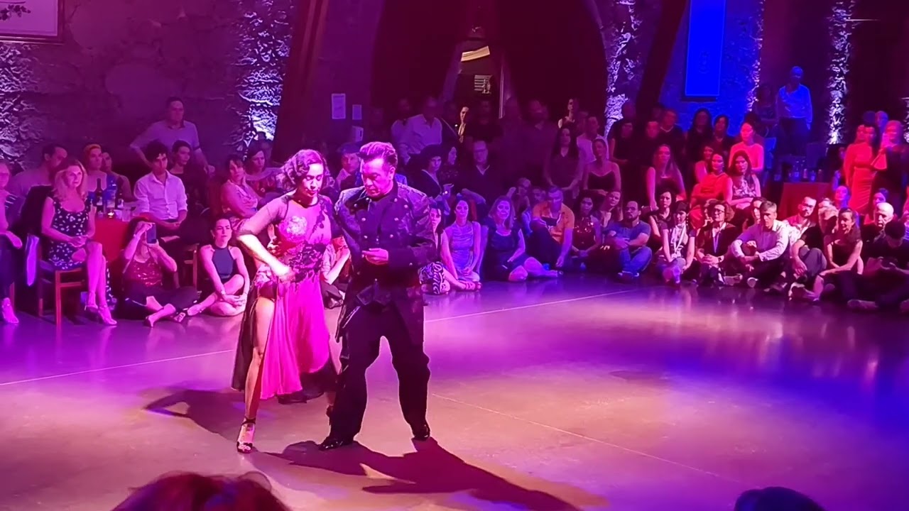 Mariano Chicho Frumboli y Juana Sepúlveda - Sombra de Humo /O. Fresedo & A. Garrido.- 2/6 MAA NOV'24