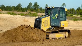 Undercarriage on the Next Generation Cat® D1, D2 and D3 Small Dozers