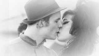 Amy Winehouse - A Song For You (Tradução)