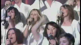 The Polyphonic Spree Performs &quot;Light and Day&quot; - 11/5/2003