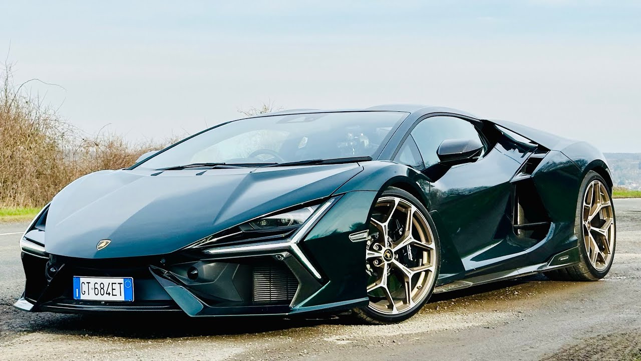 What's it like living with the 1015bhp Lamborghini Revuelto hybrid supercar on UK roads? Wild..