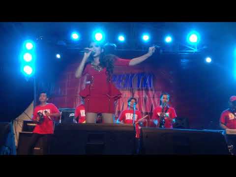 MEGGY DIAZ - SAYANG SPEKTA MERAH GUDANG GARAM TBK 2018 KARAWANG