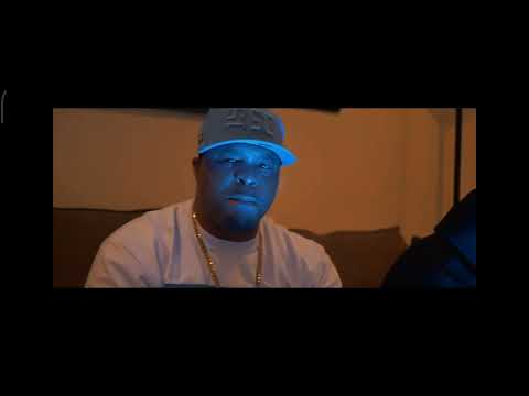 Googie Monsta, Politicz 👈