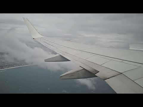 Virgin Australia Boeing 737-800 VH-VUT VA234 Takeoff from Adelaide