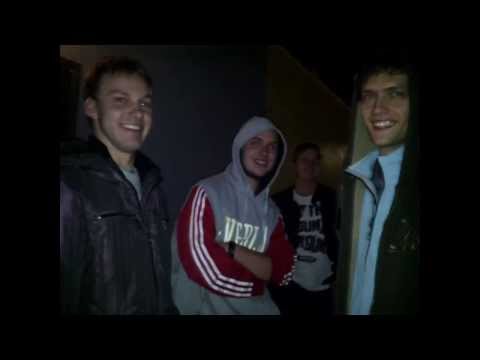 Baras "Oui" Jama & W pakvietimas