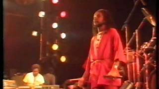 07 - Peter Tosh - Don&#39;t Look Back (Live)