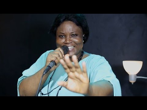 Yvonne Menz - [Sie Sie Me] Pentecostal worship  Medley