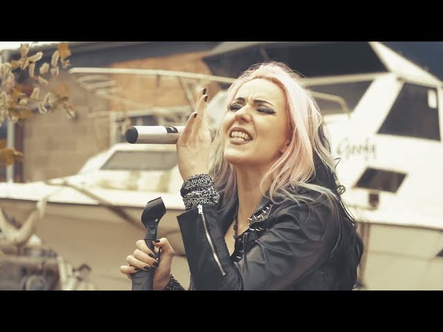 Video zu 'Wo Ist Die Zeit' ansehen Video zu 'Wo Ist Die Zeit' ansehen