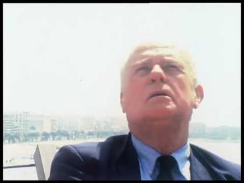 Jean Rouch (1990) by Gérard Courant - Cinématon #1254