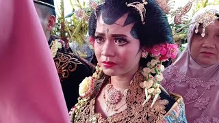 Download lagu Temu Manten Adat Jawa Bikin Baper ..!!! Banyak Yang Nangis // Safitri & Wawan ,9 Oktober 2018 mp3