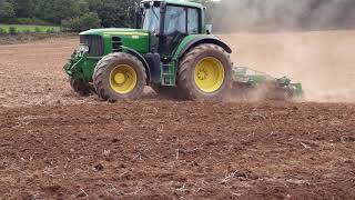 Le déchaumeur K-LINE pour préparation des sols !