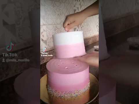 tips para trasladar y lfijar segundo piso #pastel #cake #cakedecoration #cakedecorating