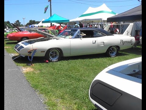 Twin Superbirds Chrsyler Carlisle 2019