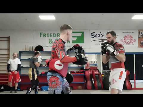 CSC Erfurt - Kampfsport Boxen - Pratze Einzelschläge1