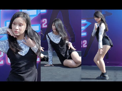 Mody THALIA PROJECT cover Medusa - Snake @ CENTRAL CHAENGWATTANA COVER DANCE 2022 - 29.5.2022-Fancam