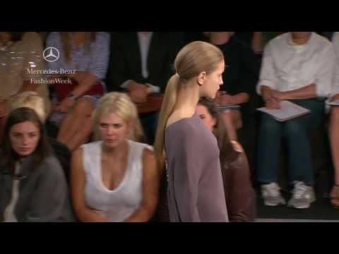 Max Azria at New York Fashion Week, Spring 2010 Collection