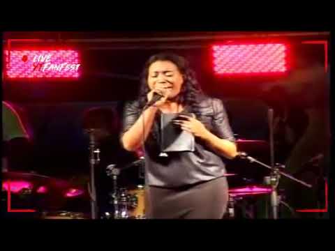 Isabelle Valdez - Lenguaje De Fe (En Vivo YT Fan Fest) 2018