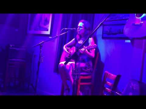 2016-07-26 moto-i - Hannah