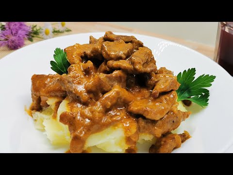 Beef Stroganoff, so zart, einfach und lecker! Rezept von Beef Stroganoff