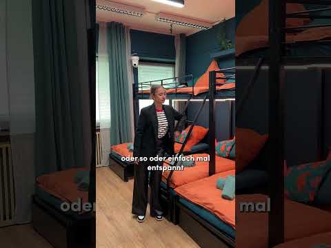 Video Thumbnail: Willkommen im DSDS Reality-Loft! 🏠 Hier treffen große Träume auf starke Nerven.🤯