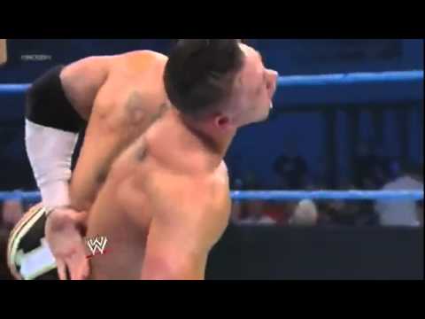 Antonio Cesaro vs Alex Riley WWE Smackdown 5-11-2..