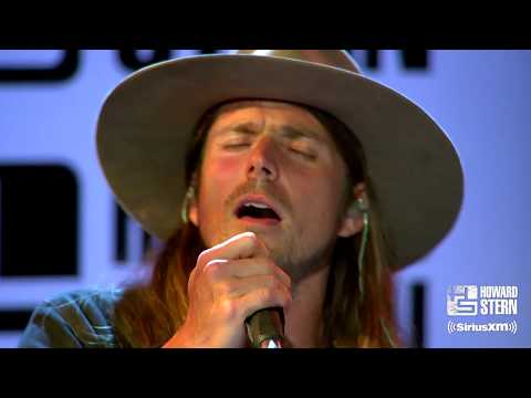 Lukas Nelson & Promise of the Real Cover CSN’s “Carry On” Live in Howard’s Studio