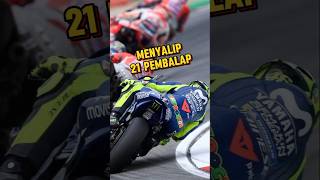 Download lagu Valentino Rossi's Crazy Stunt! Overtaking 21 Riders mp3