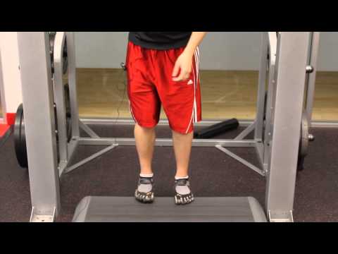 Legs   calves   toe raise on Smith Machine