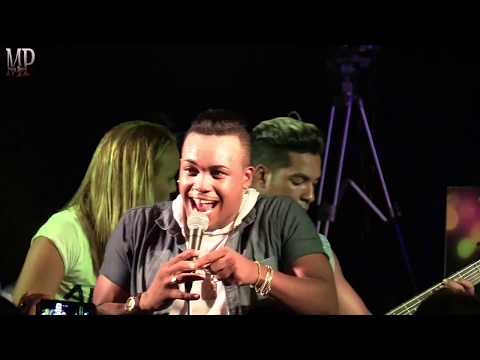 Papucho Y Manana Club - Manana Se Pega