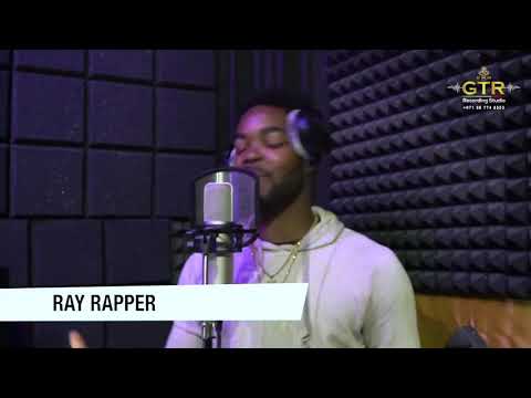 All the way from USA ! RAY RAPPER in the building !