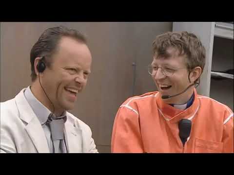 Season 3 Scrapheap Challenge (S03E02) Aerial Bomber