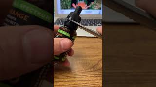 Easy trick how to open a childproof bottle/Tincture
