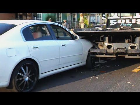 Tow Truck Stops Suspect in High Speed Police Chase