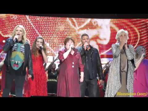 Susan Boyle & S. African artists "World In Union" (Super Skouspel 2015)
