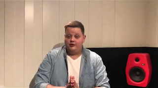 Video thumbnail for Studio Desk  "Beat" desk review by Orjan Nilsen by Studio Desk