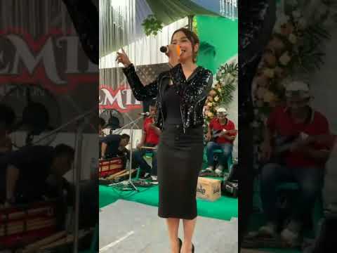 tasya rosmala "rindu"  music dangdut adalah hiburan kaum Hawa  terkini.