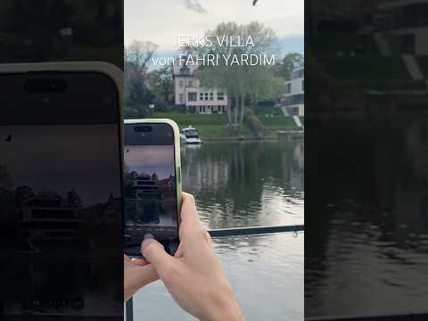 JERKS LUXUS VILLA von Fahri Yardim am Griebnitzsee in Potsdam! #boating #lakelife 🏡🛥️☀️ #boatlife